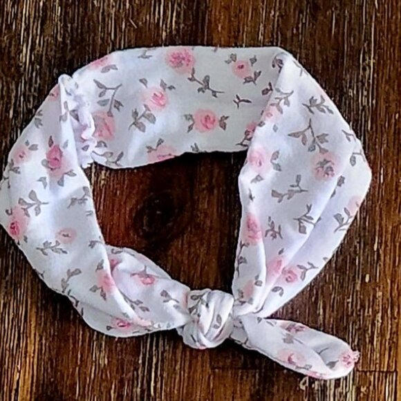2/10$ 🩷 Adorable bundle of 9 baby headbands - Picture 5 of 10